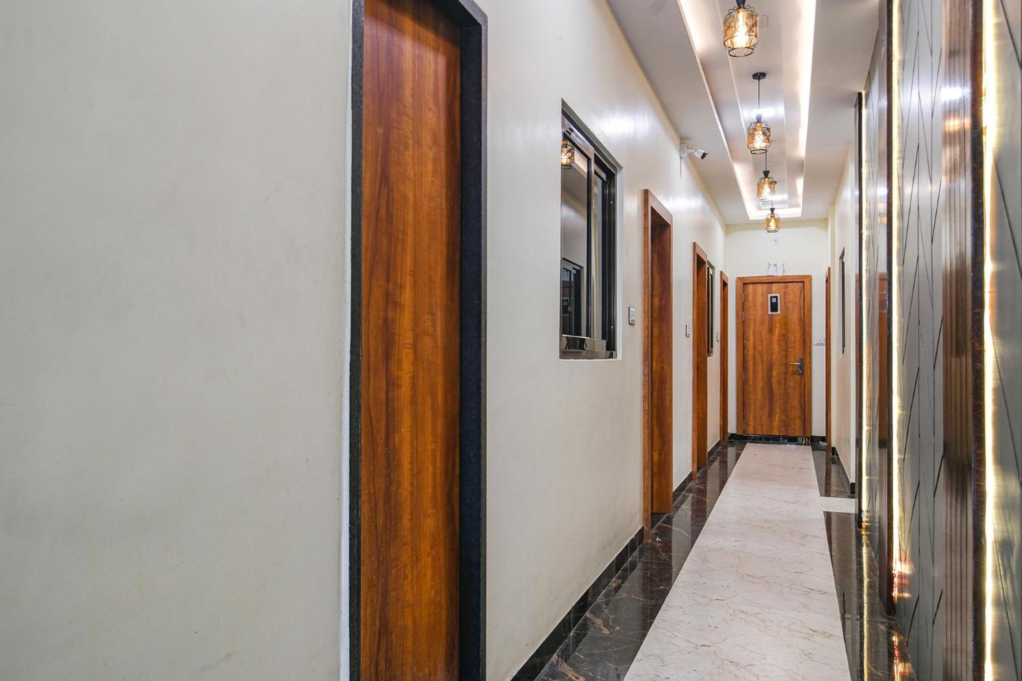Hotel Fabexpress Orbit Ujjain Exterior foto