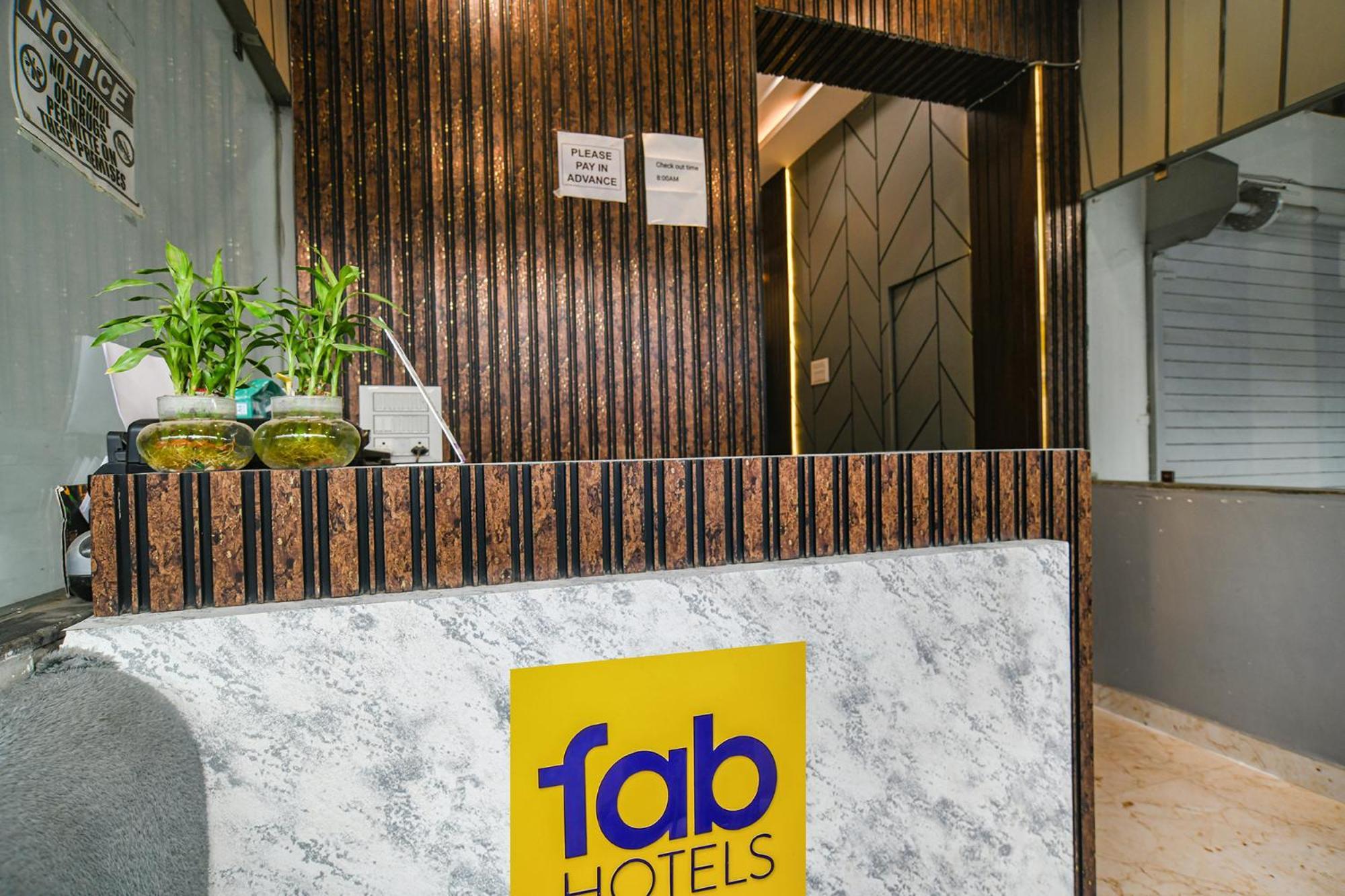 Hotel Fabexpress Orbit Ujjain Exterior foto